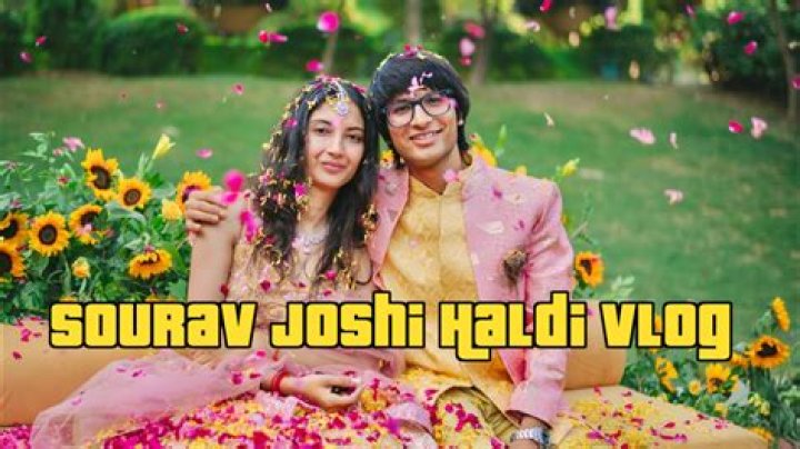 Sakshi Joshi - Bio, Age, Net Worth, Height, Married, Nationality, Body Measurement, Career