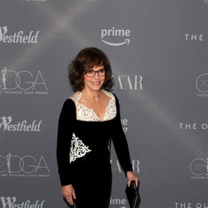 Sally Field Vermögen