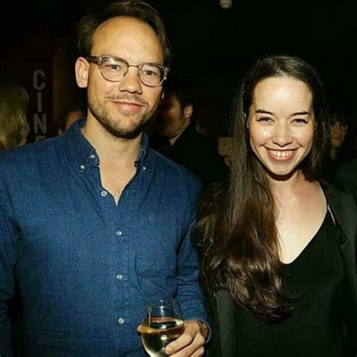 Sam Caird - Married, Bio, Career, Age, Net Worth, Height, Facts