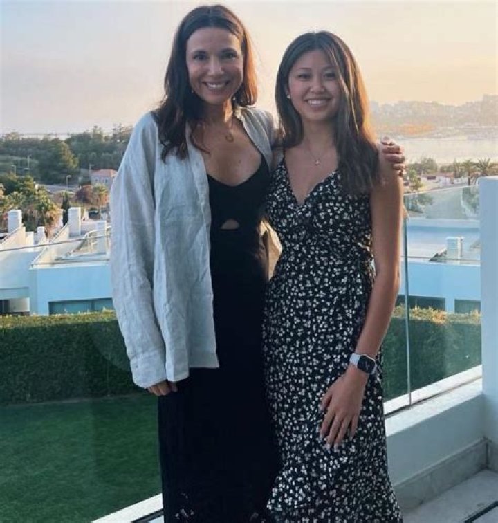 Sandra Bennett Age, Wiki, Husband, Married, Bio Wikipedia :: QVC Host