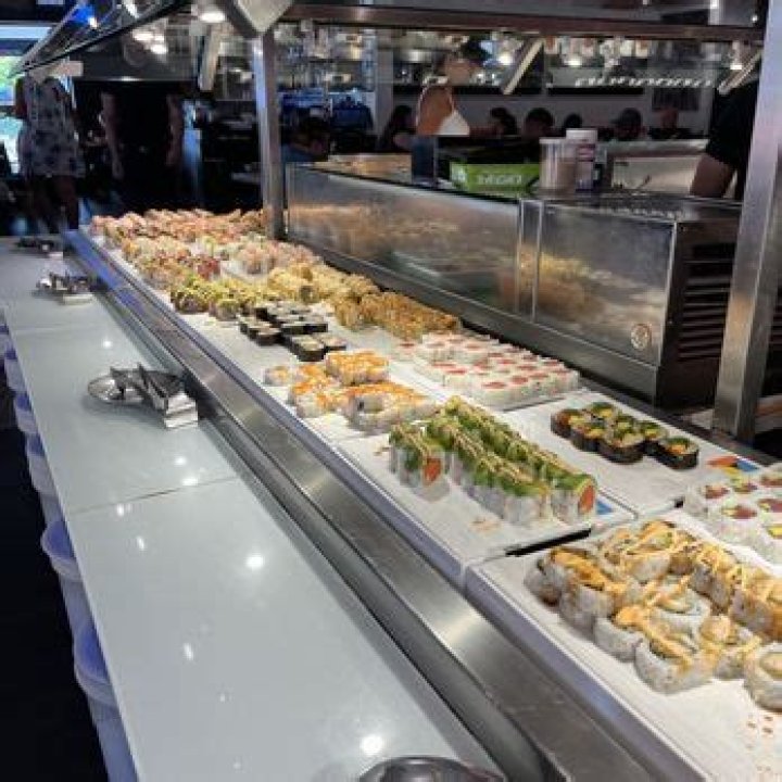 	Santo’s Modern American Buffet and Sushi: Are you gonna go buffet?	