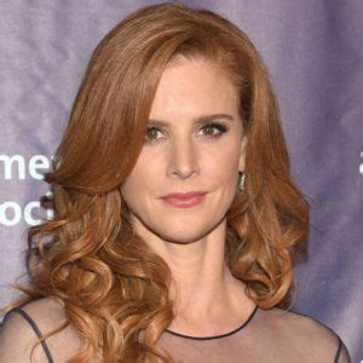 Sarah Rafferty Biography