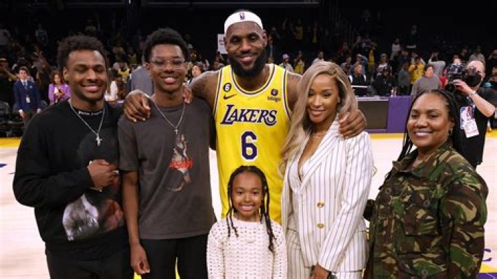 SAVANNAH AND LEBRON JAMES CELEBRATE SON BRYCE JAMES’ 16TH BIRTHDAY
