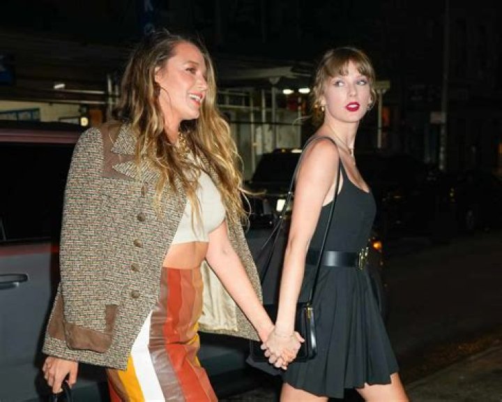 Shawn Mendes needs time to get to Taylor Swift level [Review] - YP