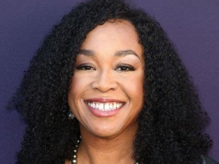 Shonda Rhimes Biography