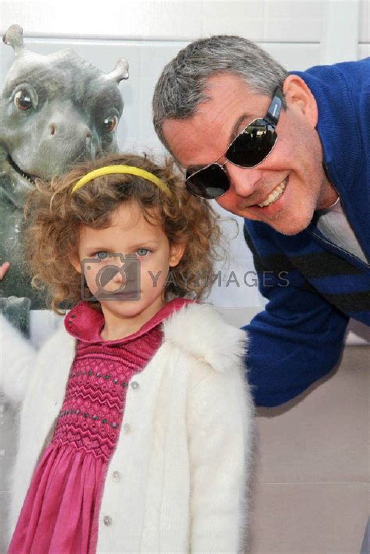 Stella Huston: Facts About Danny Huston's Daughter