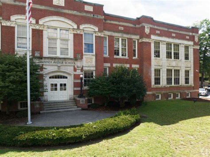 Sumner Avenue Elementary School - Springfield