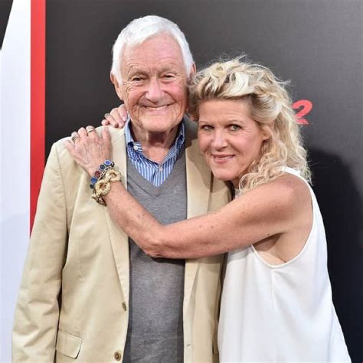 Susannah Bean Death, Wiki, Net Worth【 Andrew Breitbart Wife 】