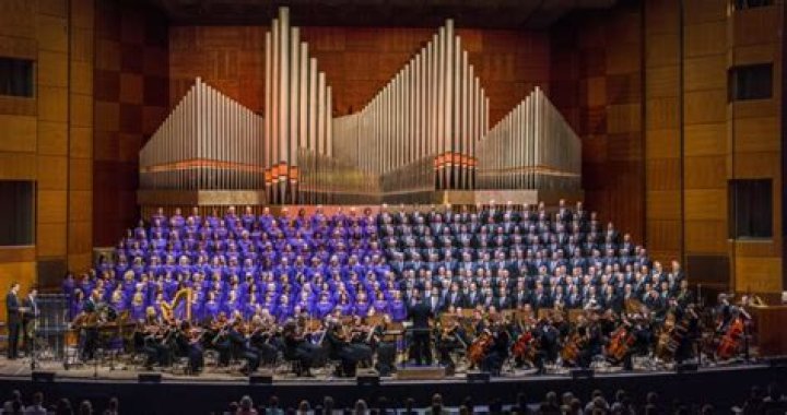 Tabernacle Choir packs their bags for 2023 world tour