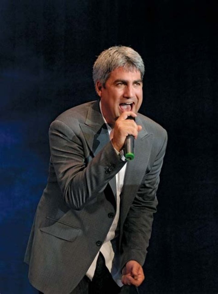 Taylor Hicks Biography