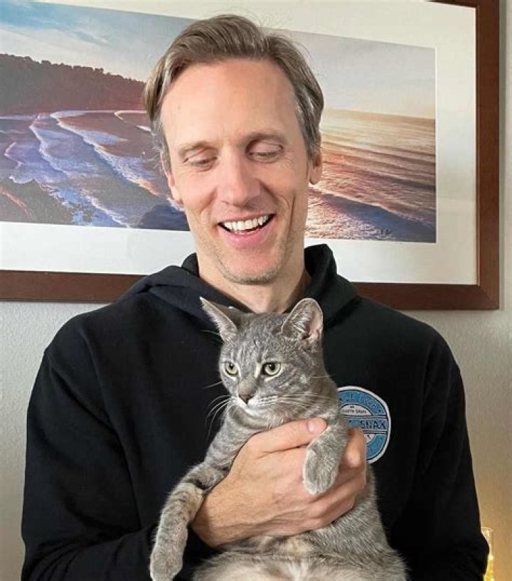 Teddy Sears Biography