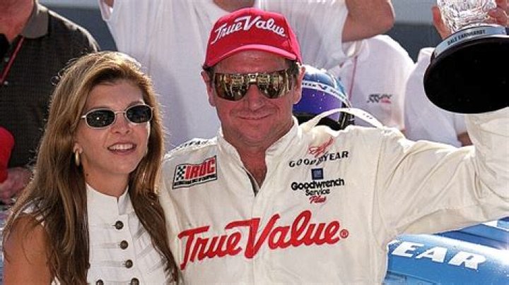 Teresa Earnhardt: Uncovering Her Current Whereabouts And Impact