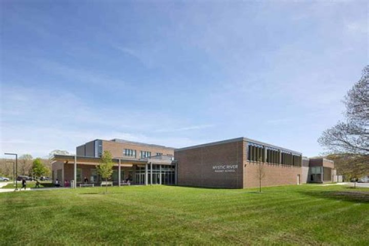 Thames River Environmental & Marine Science Magnet School - Groton