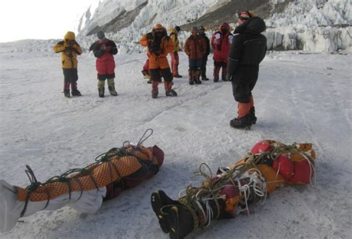 The good, bad and ugly sides to climbing Mount Everest