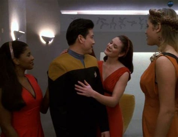 The sexiest Star Trek episodes, ranked