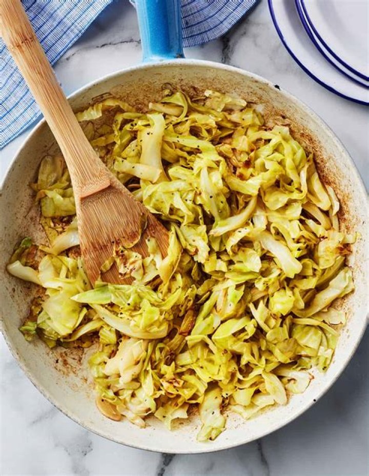 	This cabbage is sweet and sour and stuffed	