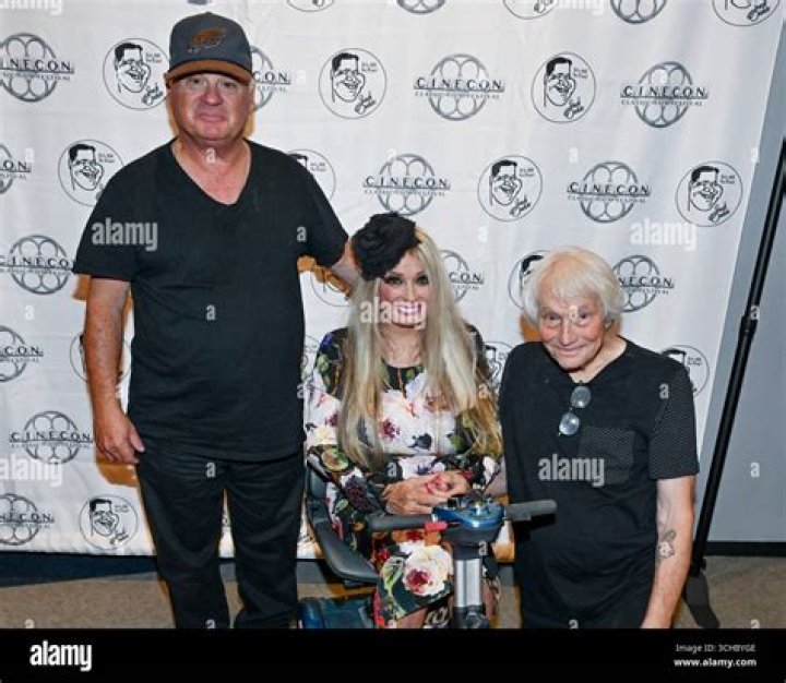 Thomas Gordon Dixon: Who is Mamie Van Doren's husband?