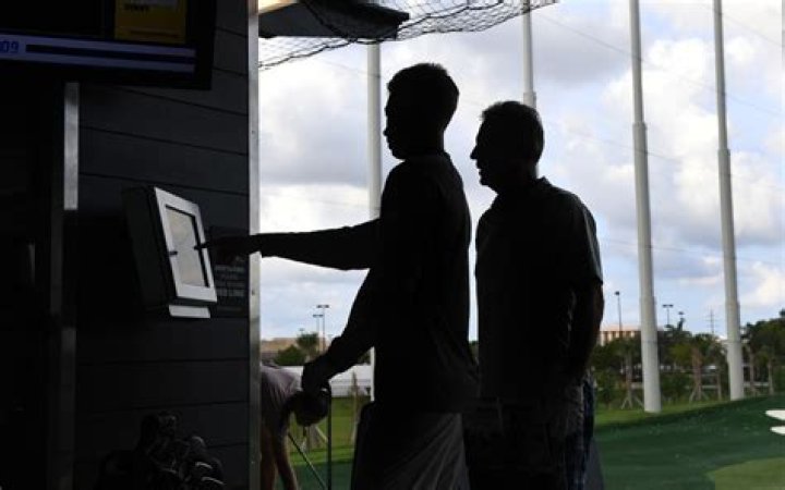 	Topgolf offers way more than golf in Miami Gardens	