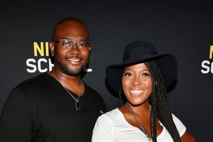 Toya Bush-Harris Bio, Age, Height, Husband, Net Worth, Books, Married To Medicine