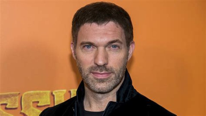 Travis Knight Net Worth | Age, Height, Weight, Dating And More