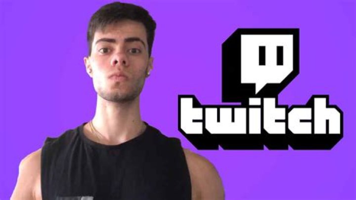 Twitch streamer Doaenel indefinitely banned for 