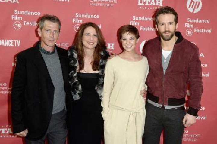 Unearthing The Life And Relationships Of Robin Weigert: Who Is Her Partner?