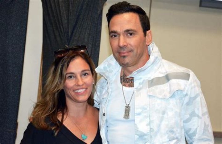 Unraveling The Mystery: Is Amy Jo Johnson Married?