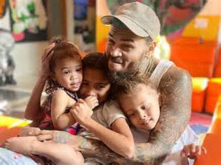 Unveiling Chris Brown As A Kid: The Making Of A Star