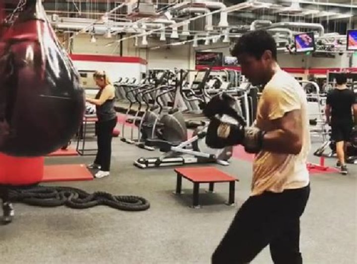 Unveiling Chuku Modu's Physical Attributes: Height, Weight, And Performance Insights