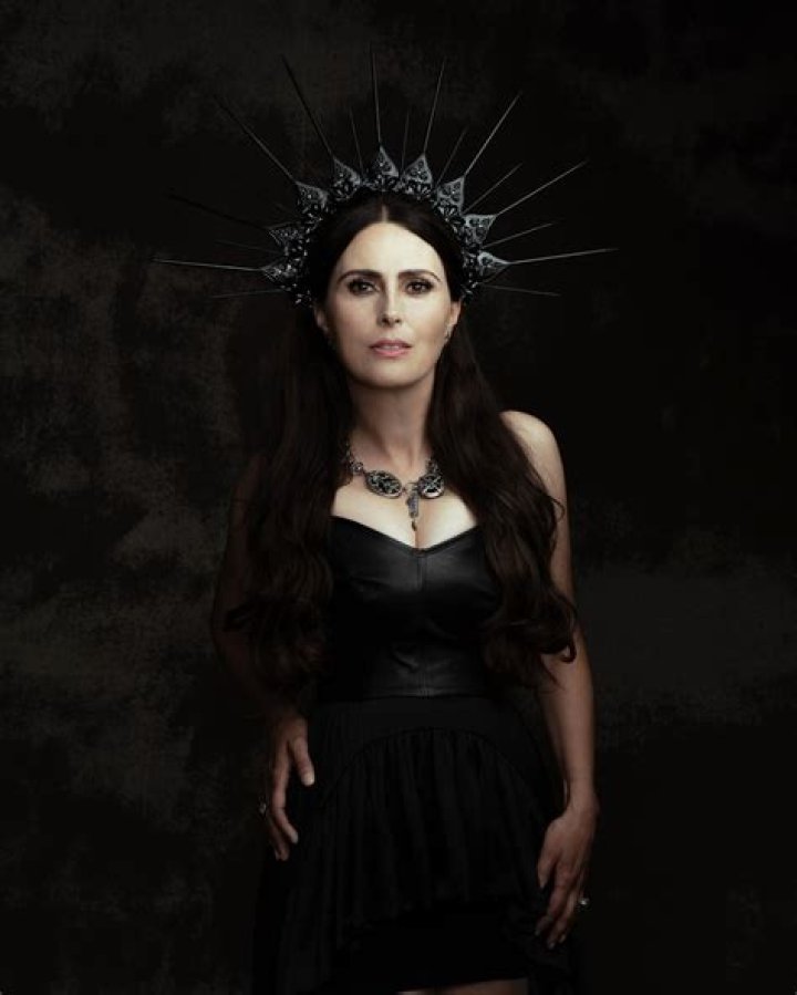 Unveiling The Enigma: Sharon Den Adel's Height And More