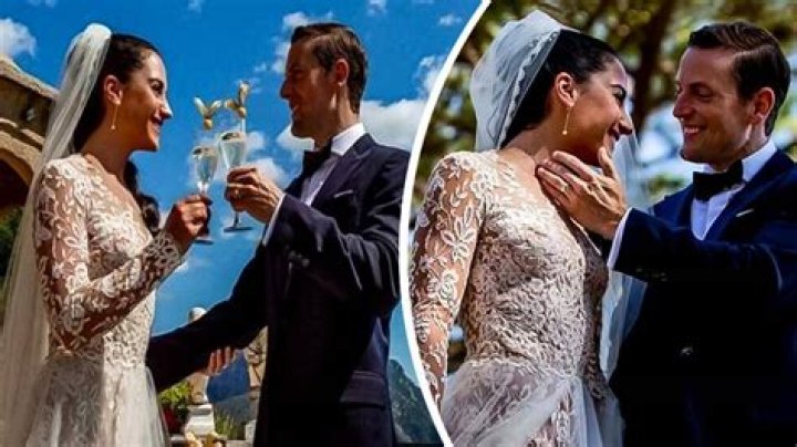Unveiling The Mystery: Picture Of Emily Compagno's Husband