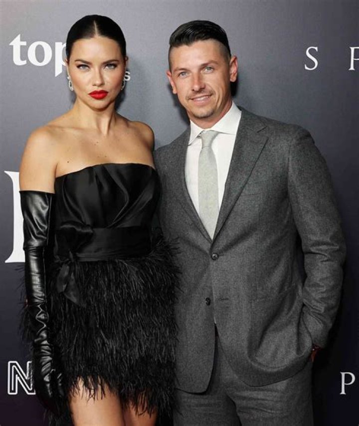 Unveiling The Mystery: Who Is Adriana Lima's Boyfriend?