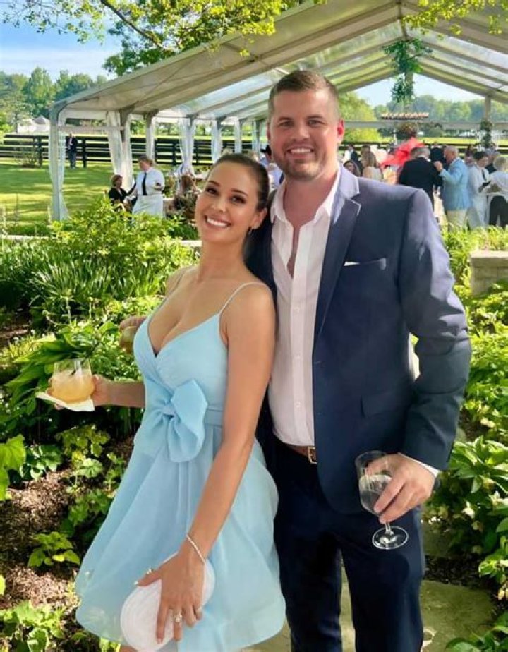 Unveiling The Mystery: Who Is Lauren Compton's Boyfriend?