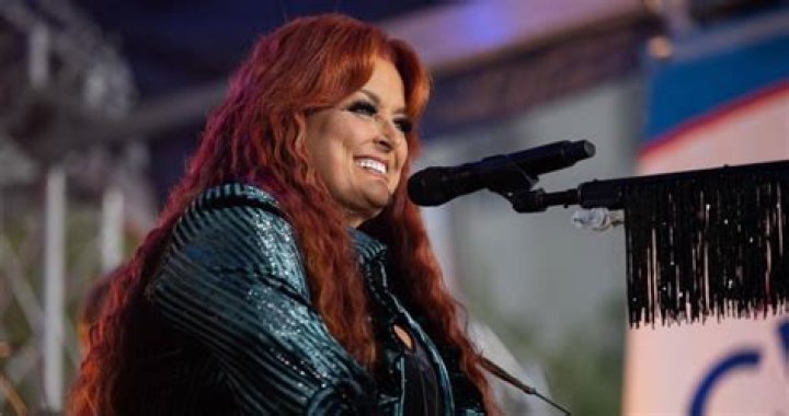 Unveiling The Secrets: Discoveries And Insights Into Wynonna Judd's Height