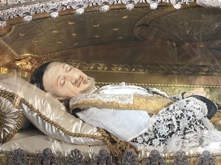 Unveiling The Secrets Of Khan Baba's Incorruptible Body