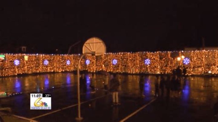 UPJ's light-up night brings residents together in Moxham