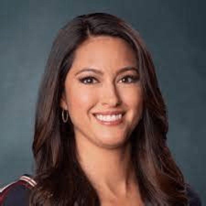 Valerie Castro Bio, Age, Height, Husband, Salary, Net worth, CNBC News