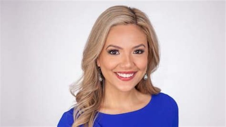Vanessa Ruffes Bio, Age, Height, Fiancé, Salary, Net Worth, WCNC