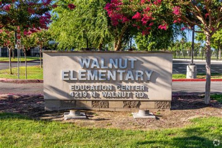 Walnut Elementary Education Center - Turlock