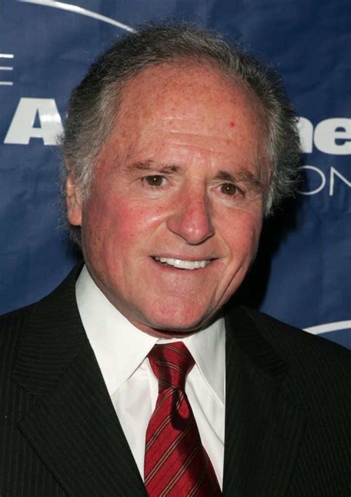 Warner Wolf Net Worth | Bio, Family, Address, Career