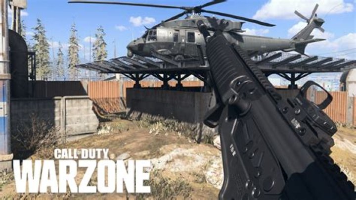 Warzone FOV setting on PC can reduce visual recoil on weapons