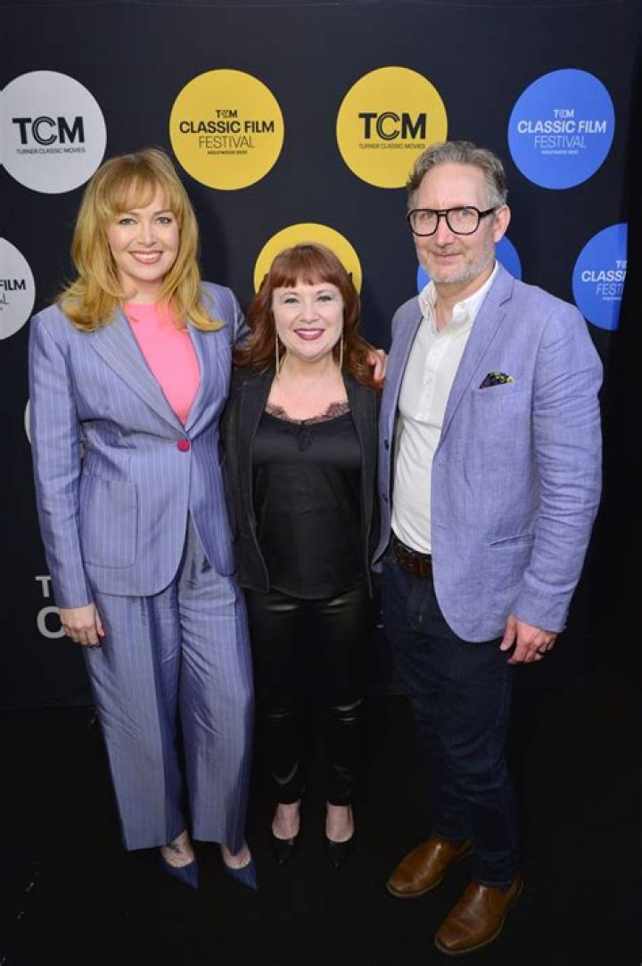 What is Aileen Quinn Net Worth 2024: Detailed Financial Overview
