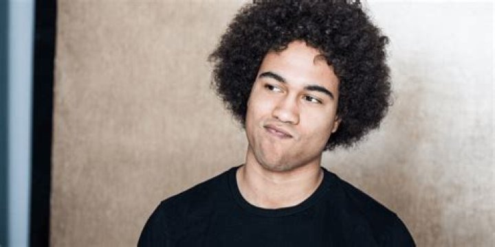 What is Che Durena Net Worth 2024: Wiki, Real Name, Age, Height, Family