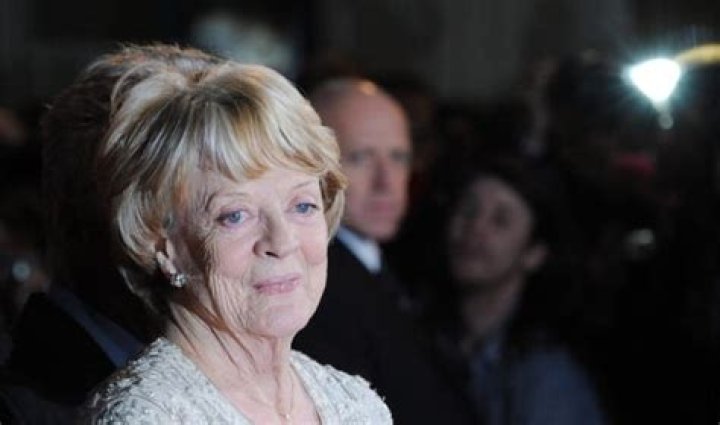 What is Maggie Smith Net Worth 2024: Financial Success and Career Milestones