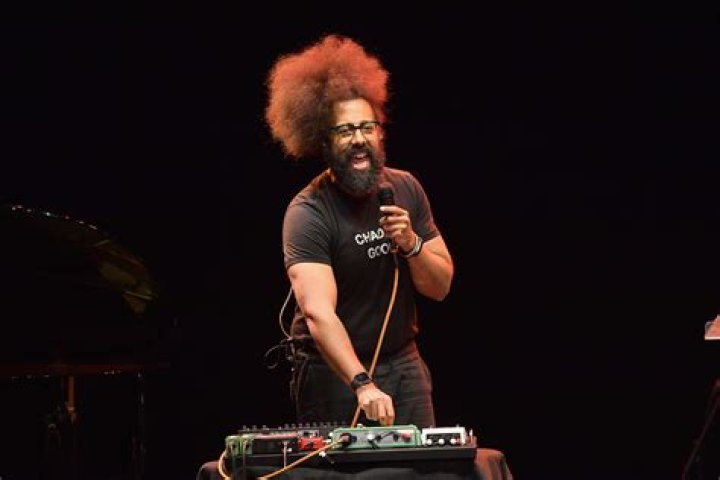 What is Reggie Watts Net Worth 2024: Wiki, Real Name, Age, Height, Family And More