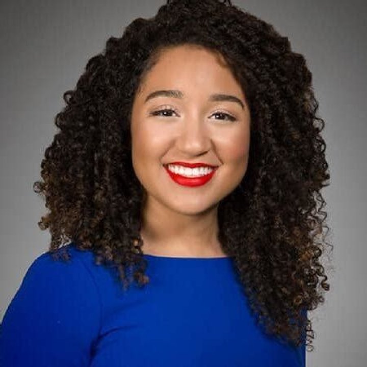 Whitney Sullivan Bio, Age, Height, Husband, Salary, Net Worth, WLTX-TV
