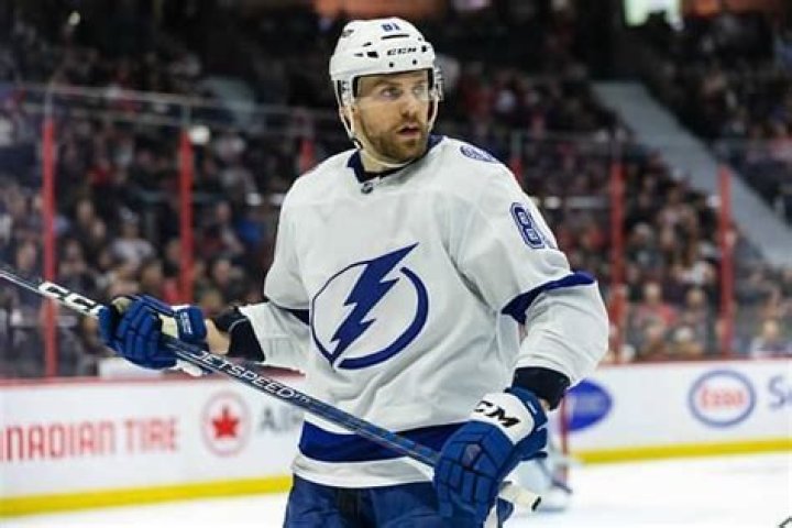 Who is Erik Cernak's girlfriend?