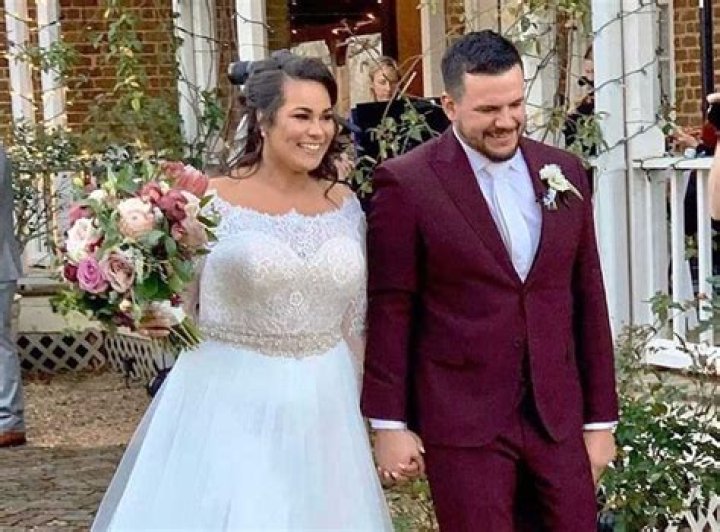 Who is Kyle Schwarber's wife? Meet Paige Hartman