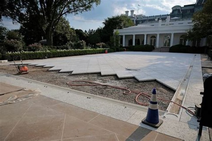 Who Pays for the Renovations? Reddit Update!
