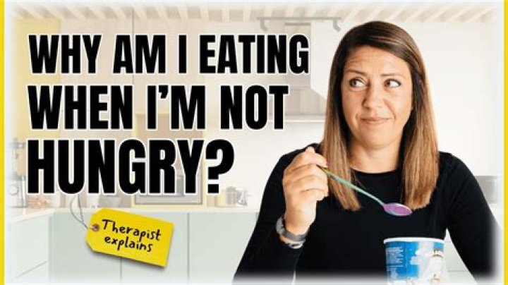 “Why Do I Eat When I’m Bored?” | Nutritionist Answers This Age-Old Question